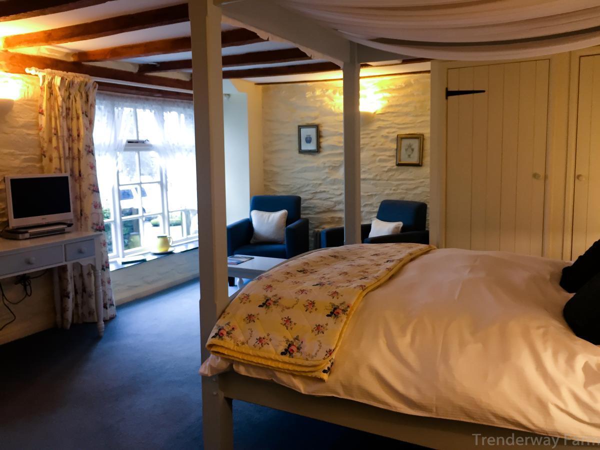 Trenderway Farm Bed & Breakfast Looe Dış mekan fotoğraf