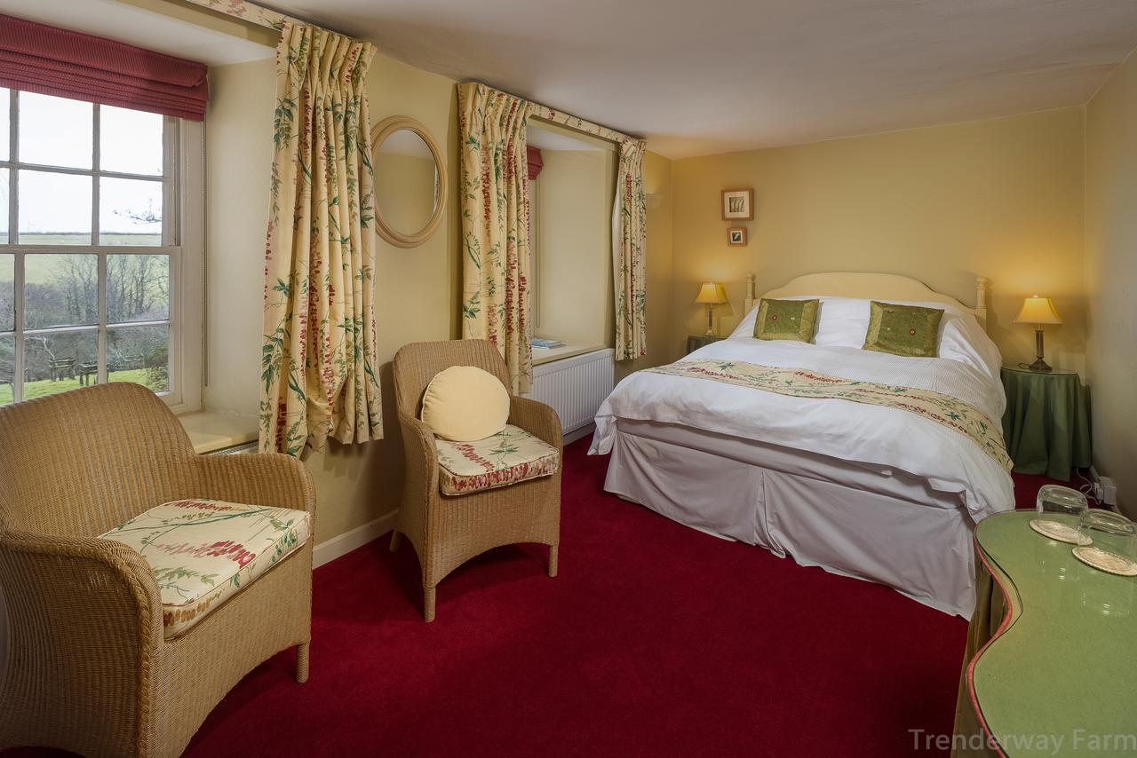 Trenderway Farm Bed & Breakfast Looe Dış mekan fotoğraf