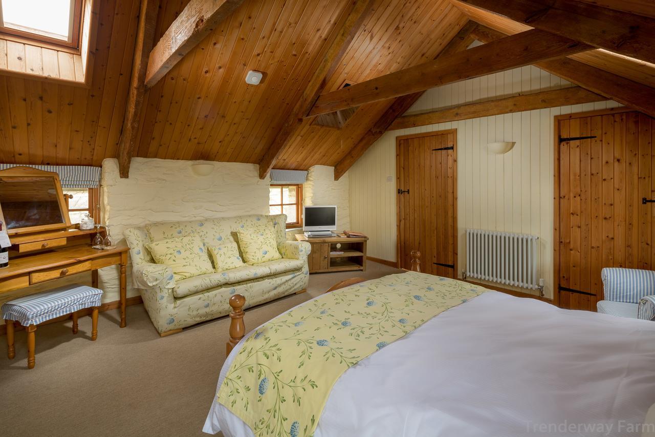 Trenderway Farm Bed & Breakfast Looe Dış mekan fotoğraf