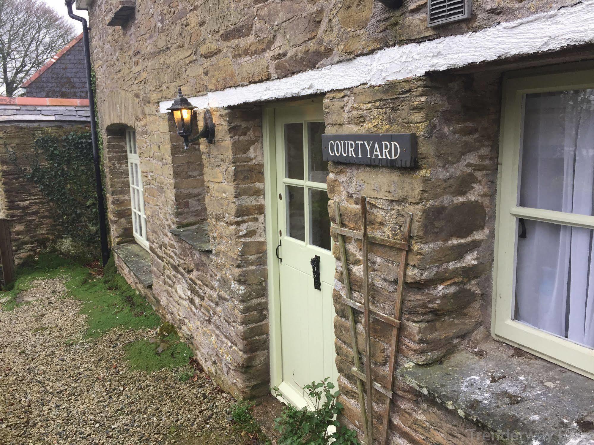 Trenderway Farm Bed & Breakfast Looe Dış mekan fotoğraf